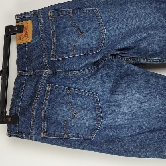 Women's Bootcut 515 Levi's, Size 8 - Picture 6 of 7